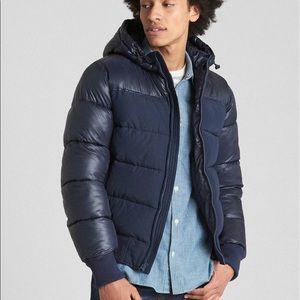 Gap puffer coat very warm in good condition! Please ask questions!